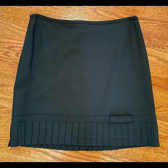 🎀 Context Wool-Lined Pleated Hem with Bow Skirt Mini Excellent - Picture 4 of 8